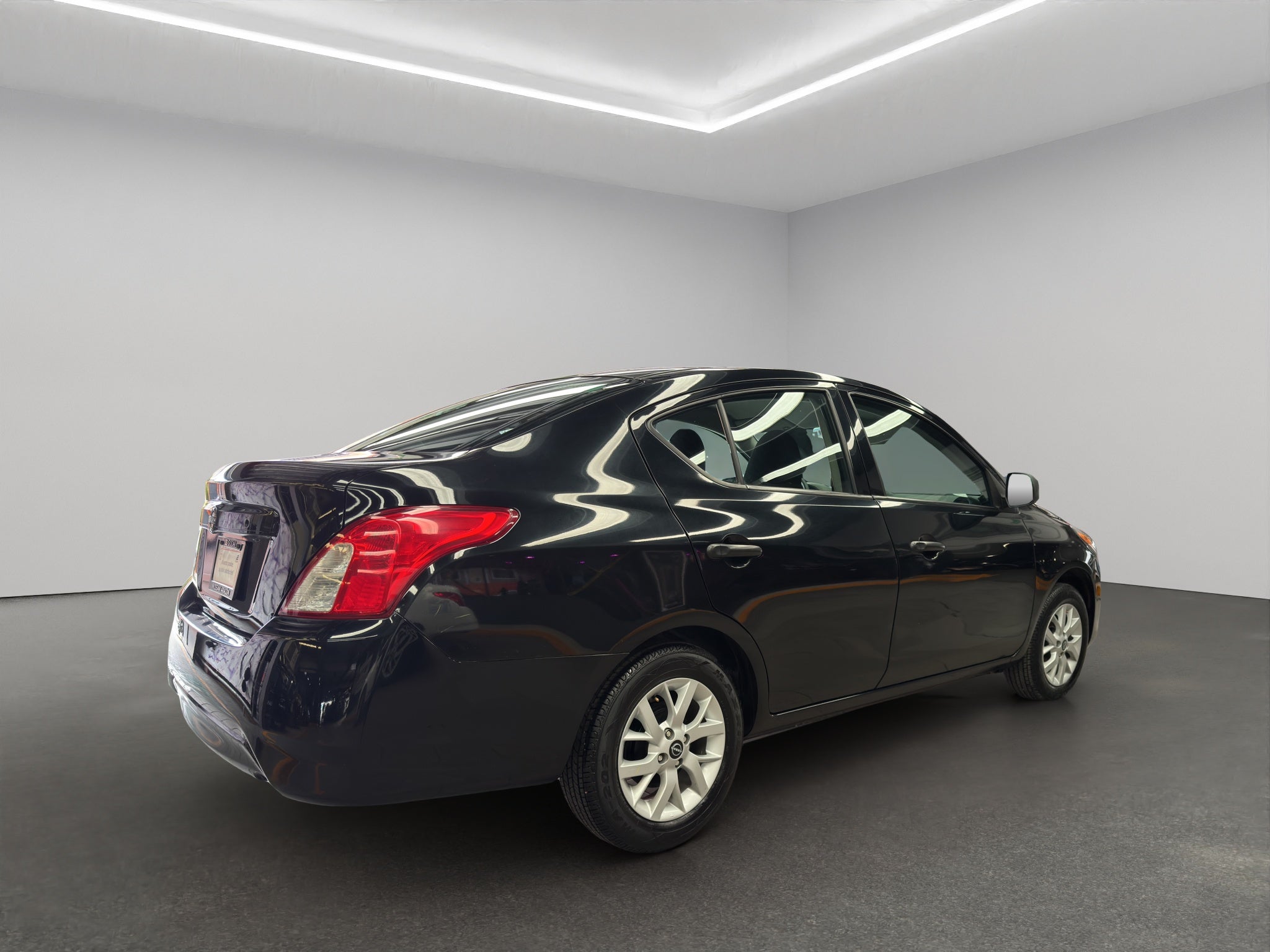 2025 Nissan V-Drive 4 pts. TM5, a/ac., VE, audio, RA-15