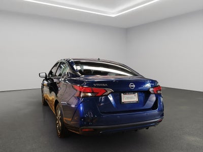 2024 Nissan Versa 4 pts. Advance, TM5, a/ac., f. niebla, RA-16
