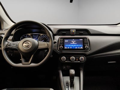 2025 Nissan Versa 4 pts. Sense, CVT, a/ac., R-15 (línea anterior)