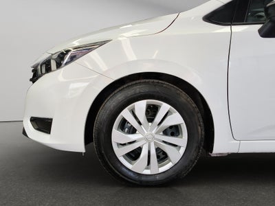 2025 Nissan Versa 4 pts. Sense, CVT, a/ac., R-15 (línea anterior)