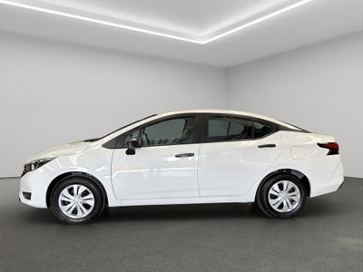 2024 Nissan Versa 4 pts. Sense, TM5, a/ac., R-15