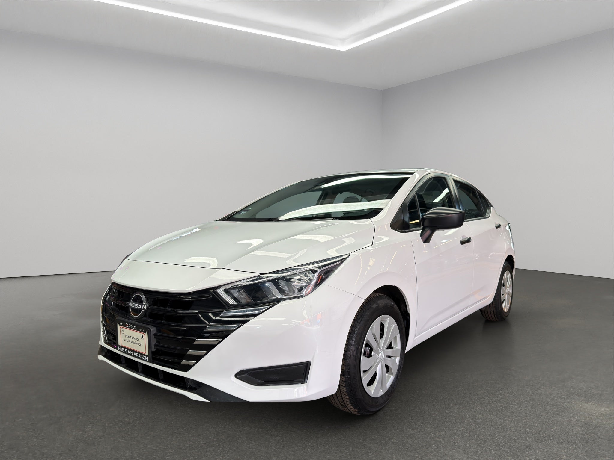 2024 Nissan Versa 4 pts. Sense, TM5, a/ac., R-15