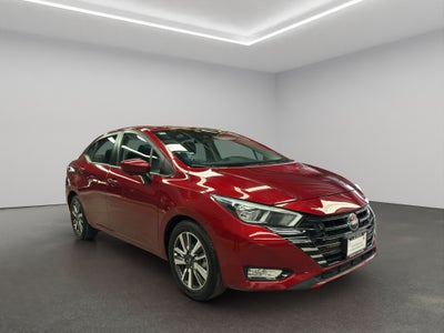 2024 Nissan Versa 4 pts. Advance, CVT, a/ac., f. niebla, RA-16