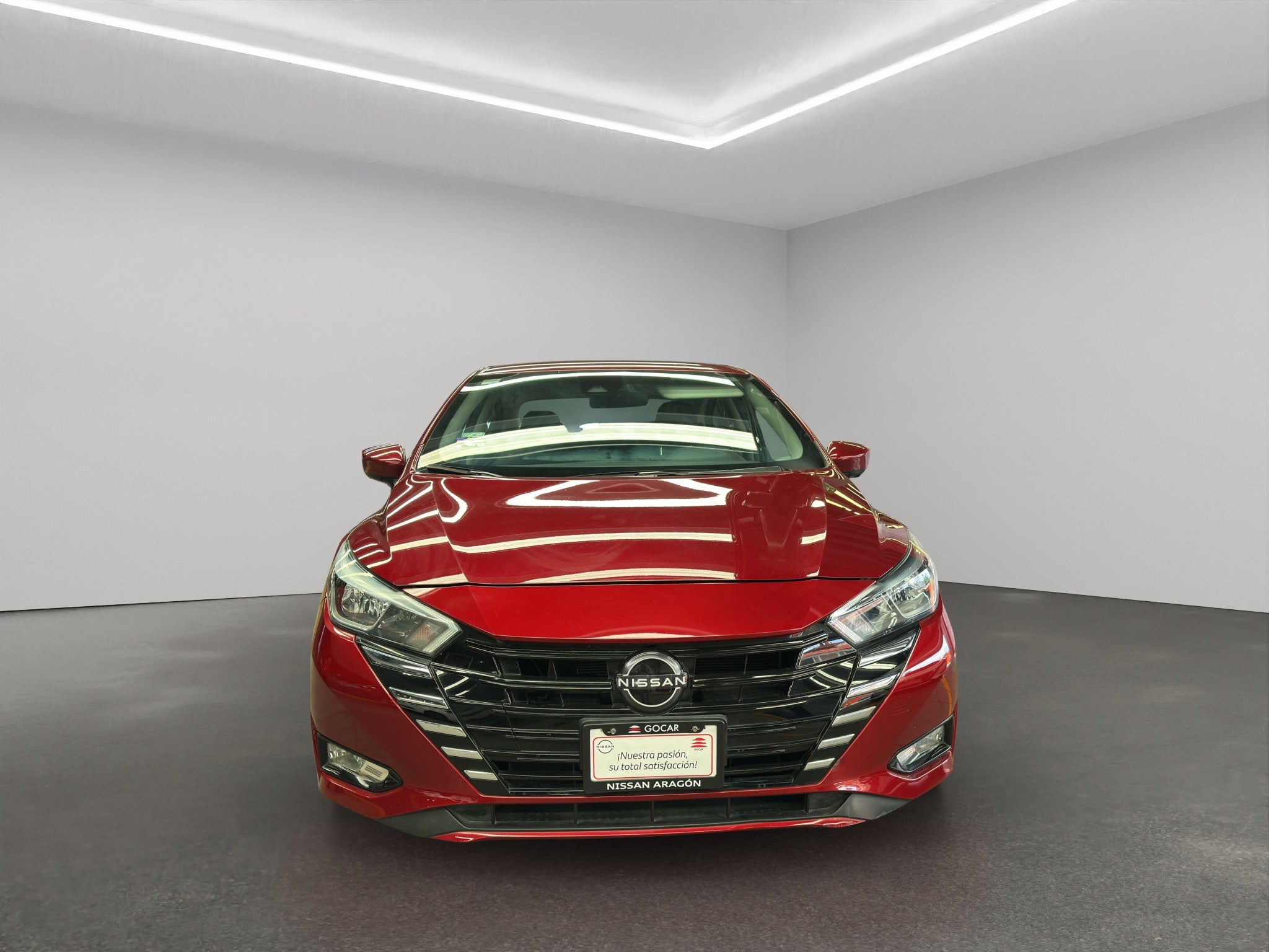 2024 Nissan Versa 4 pts. Advance, CVT, a/ac., f. niebla, RA-16