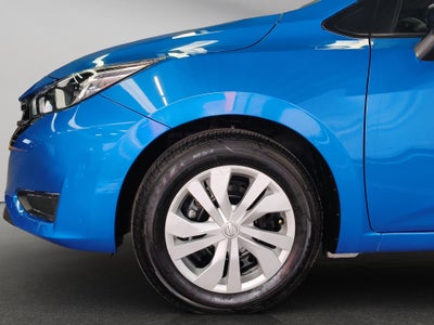 2025 Nissan Versa 4 pts. Sense, CVT, a/ac., R-15 (línea anterior)