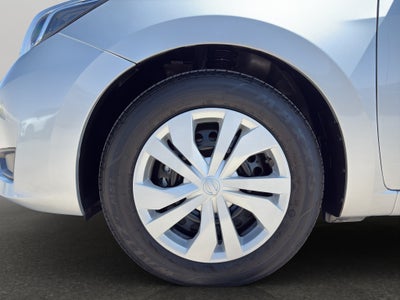 2025 Nissan Versa 4 pta. Sense, CVT, a/ac., R-15