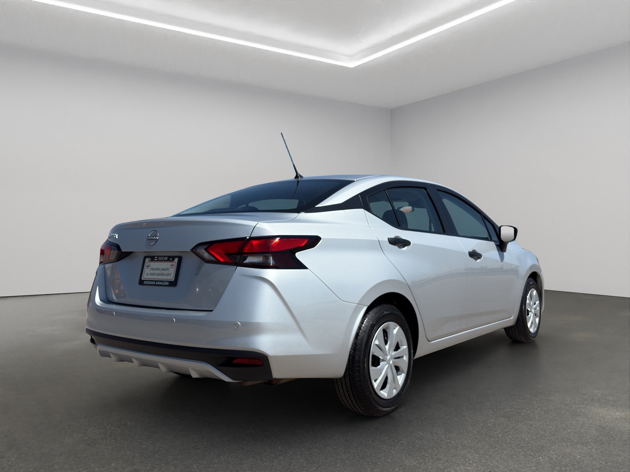 2025 Nissan Versa 4 pta. Sense, CVT, a/ac., R-15