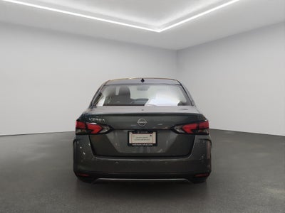2025 Nissan Versa 4 pts. Advance, CVT, a/ac., f. niebla, RA-16 (línea anterior)