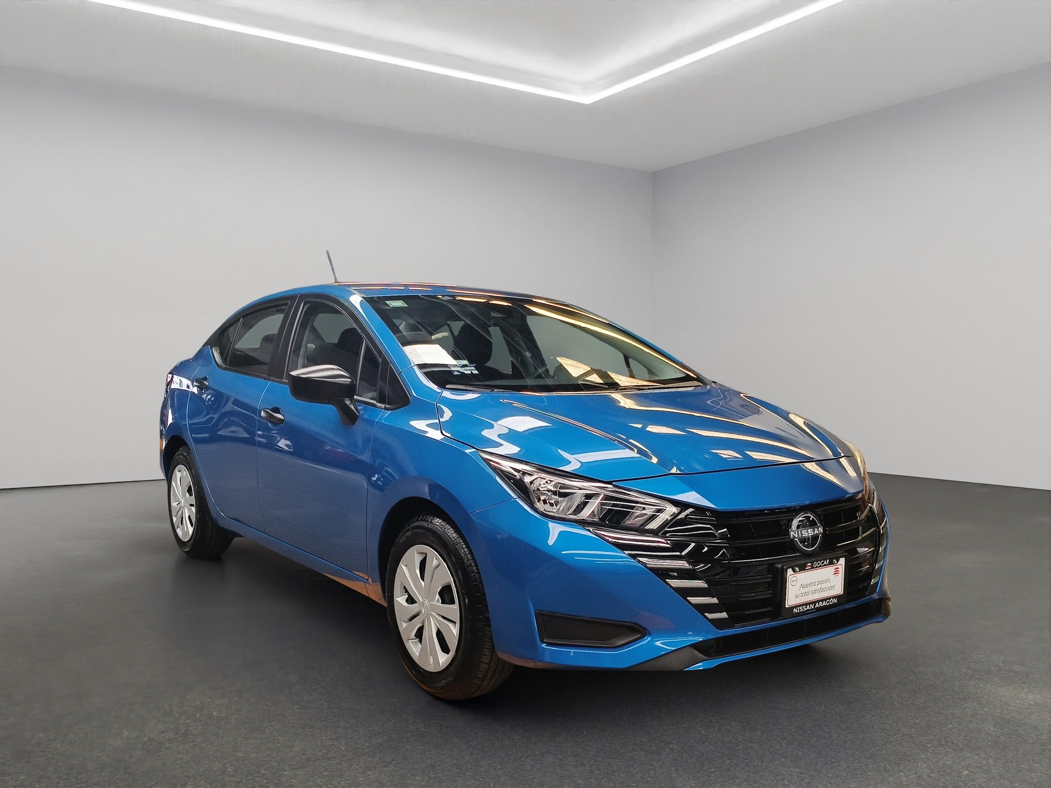 2025 Nissan Versa 4 pts. Sense, CVT, a/ac., R-15 (línea anterior)