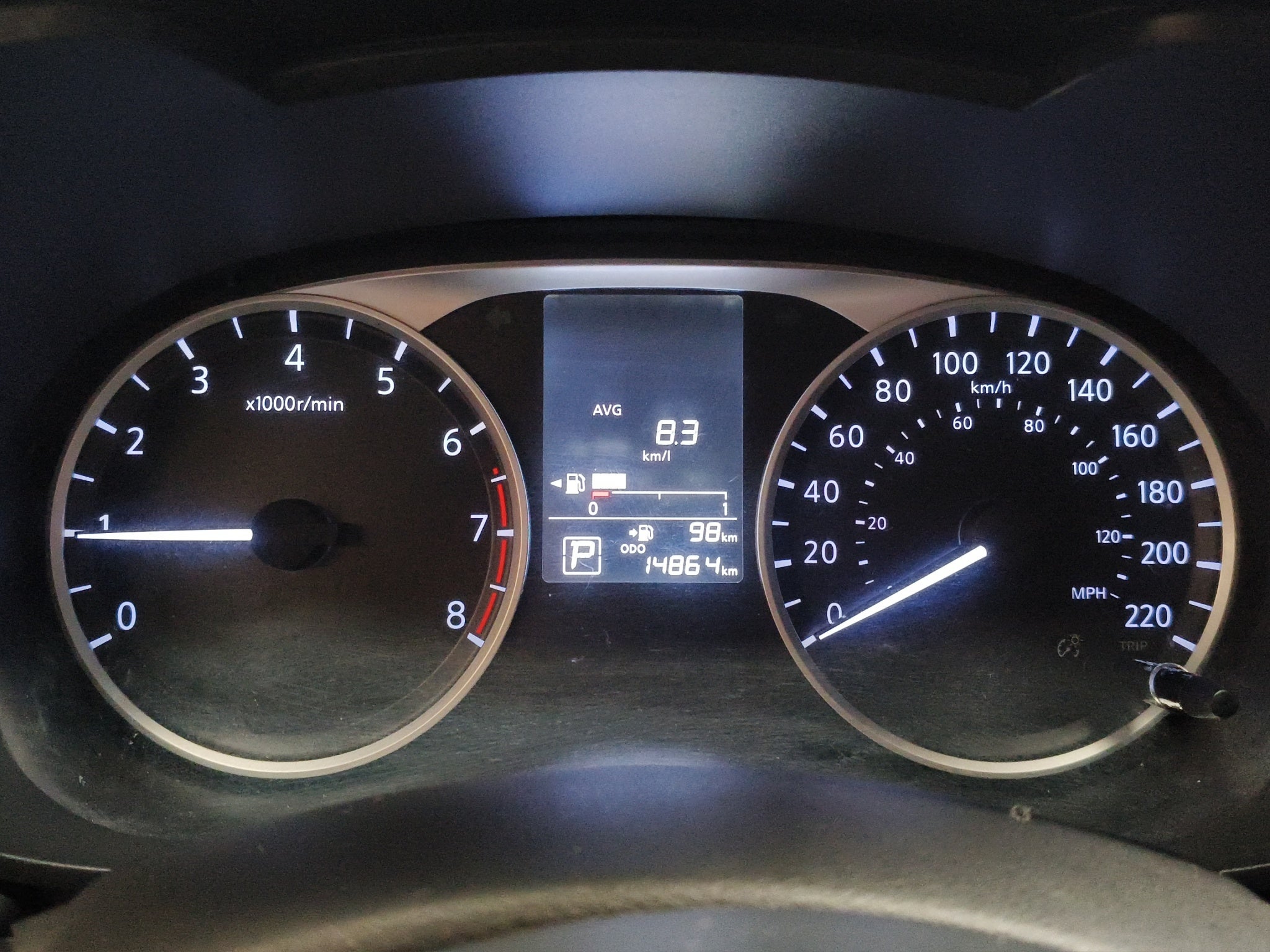 2025 Nissan Versa 4 pts. Sense, CVT, a/ac., R-15 (línea anterior)