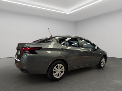 2025 Nissan Versa 4 pts. Sense, TM5, a/ac., R-15 (línea anterior)