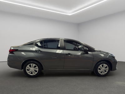2025 Nissan Versa 4 pts. Sense, TM5, a/ac., R-15 (línea anterior)