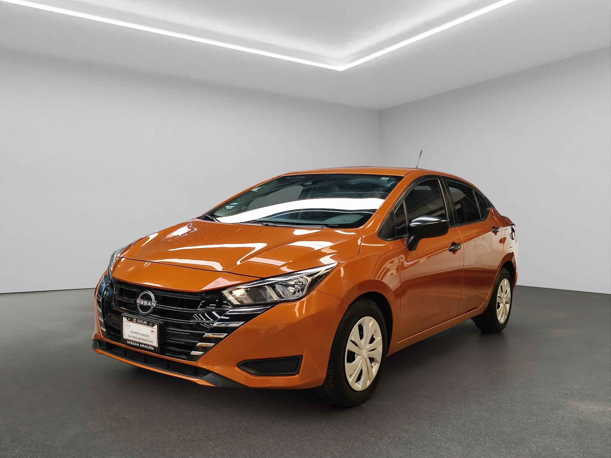 2024 Nissan Versa 4 pts. Sense, TM5, a/ac., R-15