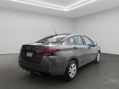 2024 Nissan Versa 4 pts. Sense, TM5, a/ac., R-15