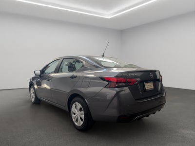 2024 Nissan Versa 4 pts. Sense, TM5, a/ac., R-15