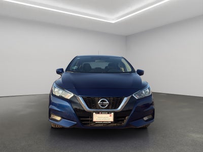 2020 Nissan Versa 4 pts. Advance, CVT, a/ac., VE, f. niebla, RA-16 (línea anterior)