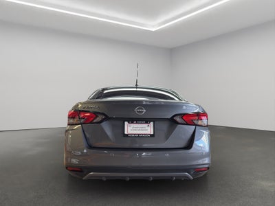 2025 Nissan Versa 4 pts. Advance, TM5, a/ac., f. niebla, RA-16