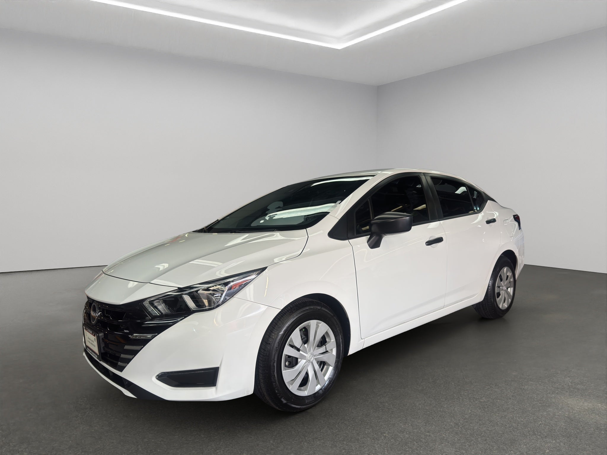 2024 Nissan Versa 4 pts. Sense, CVT, a/ac., R-15