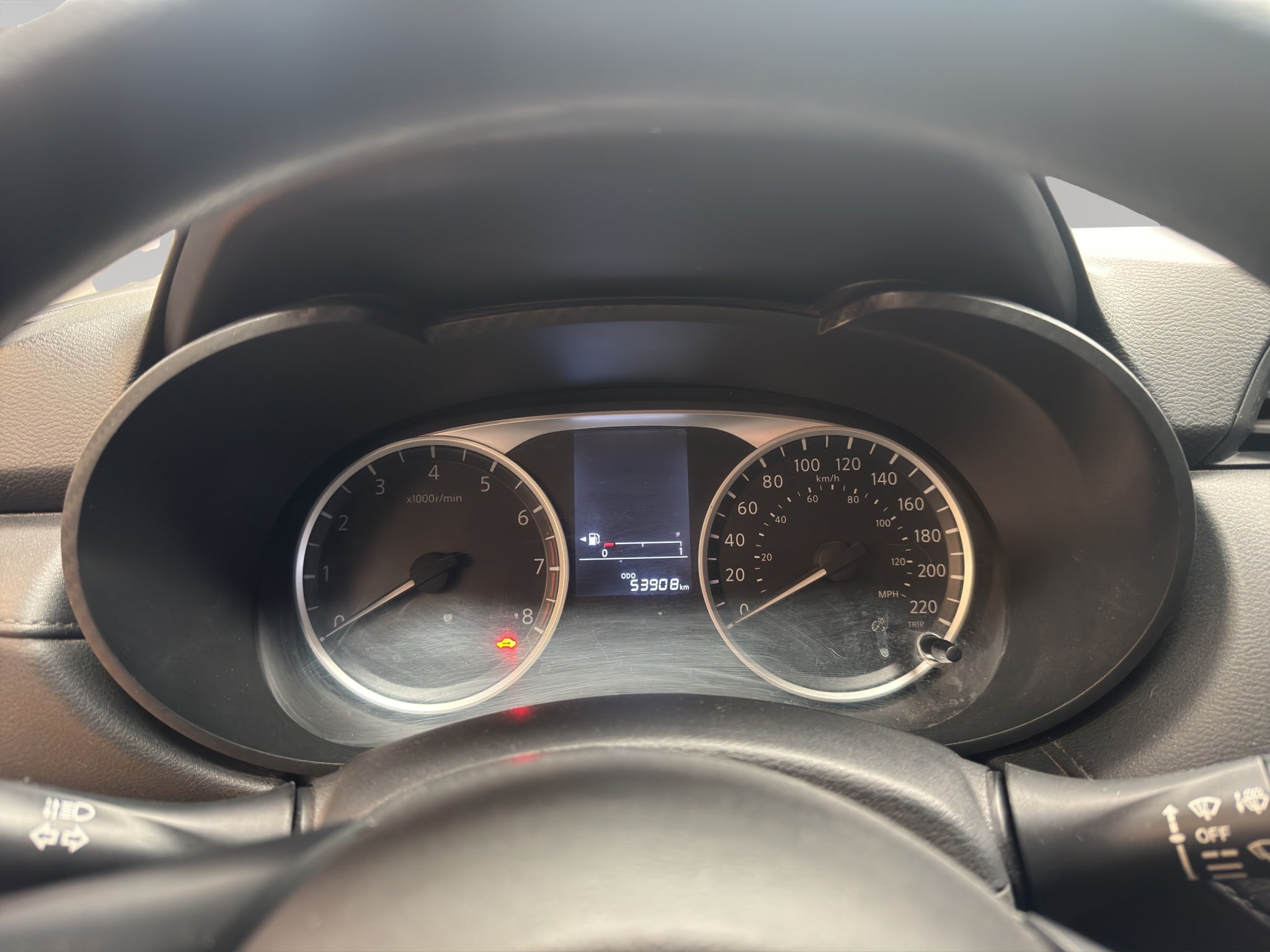 2021 Nissan Versa 4 pts. Sense, CVT, a/ac., VE, R-15