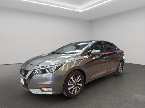 2022 Nissan Versa 4 pts. Advance, TM5, a/ac., VE, f. niebla, RA-16 (línea anterior)