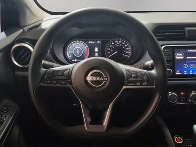 2024 Nissan Versa 4 pts. Advance, CVT, a/ac., f. niebla, RA-16