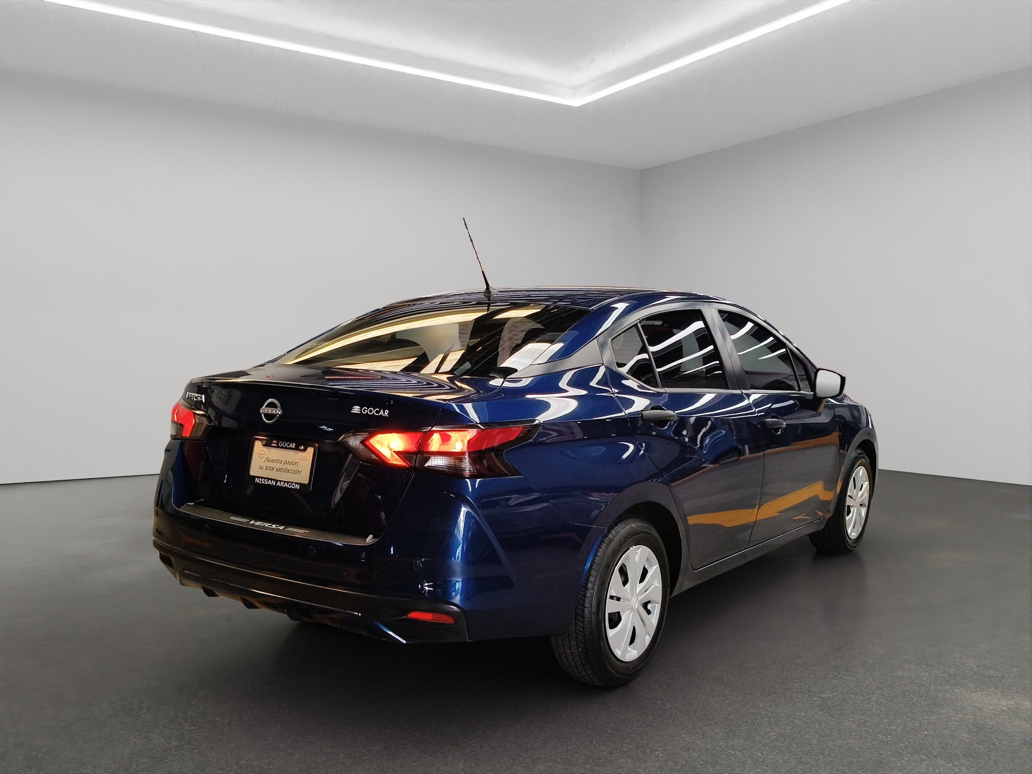 2024 Nissan Versa 4 pts. Sense, CVT, a/ac., R-15
