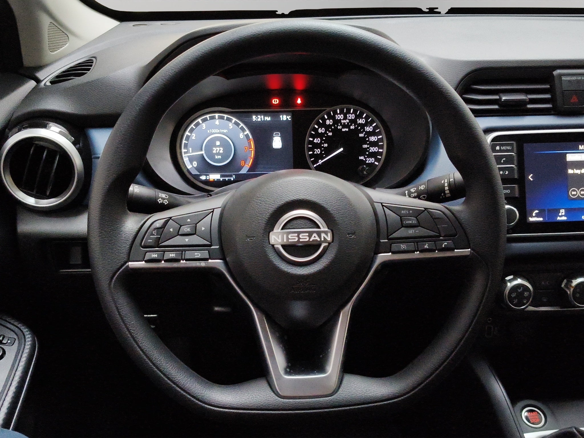 2025 Nissan Versa 4 pts. Sense, TM5, a/ac., R-15 (línea anterior)