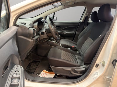 2024 Nissan Versa 4 pts. Sense, TM5, a/ac., R-15