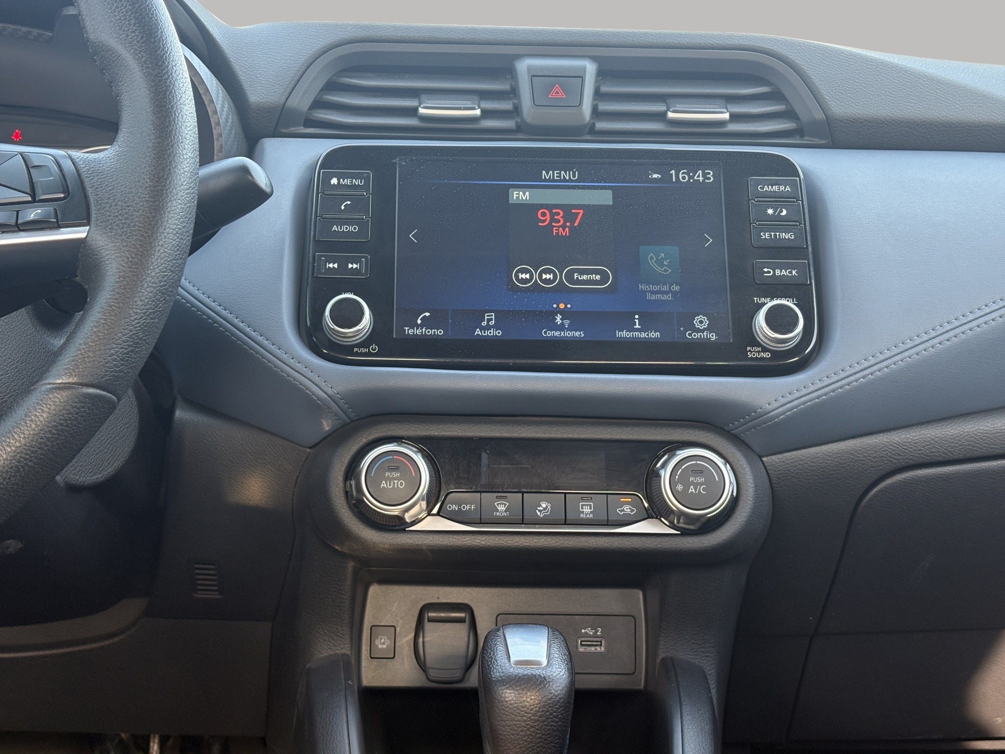 2024 Nissan Versa 4 pts. Exclusive, CVT, a/ac. Aut., piel, f. niebla, f. led, RA-17