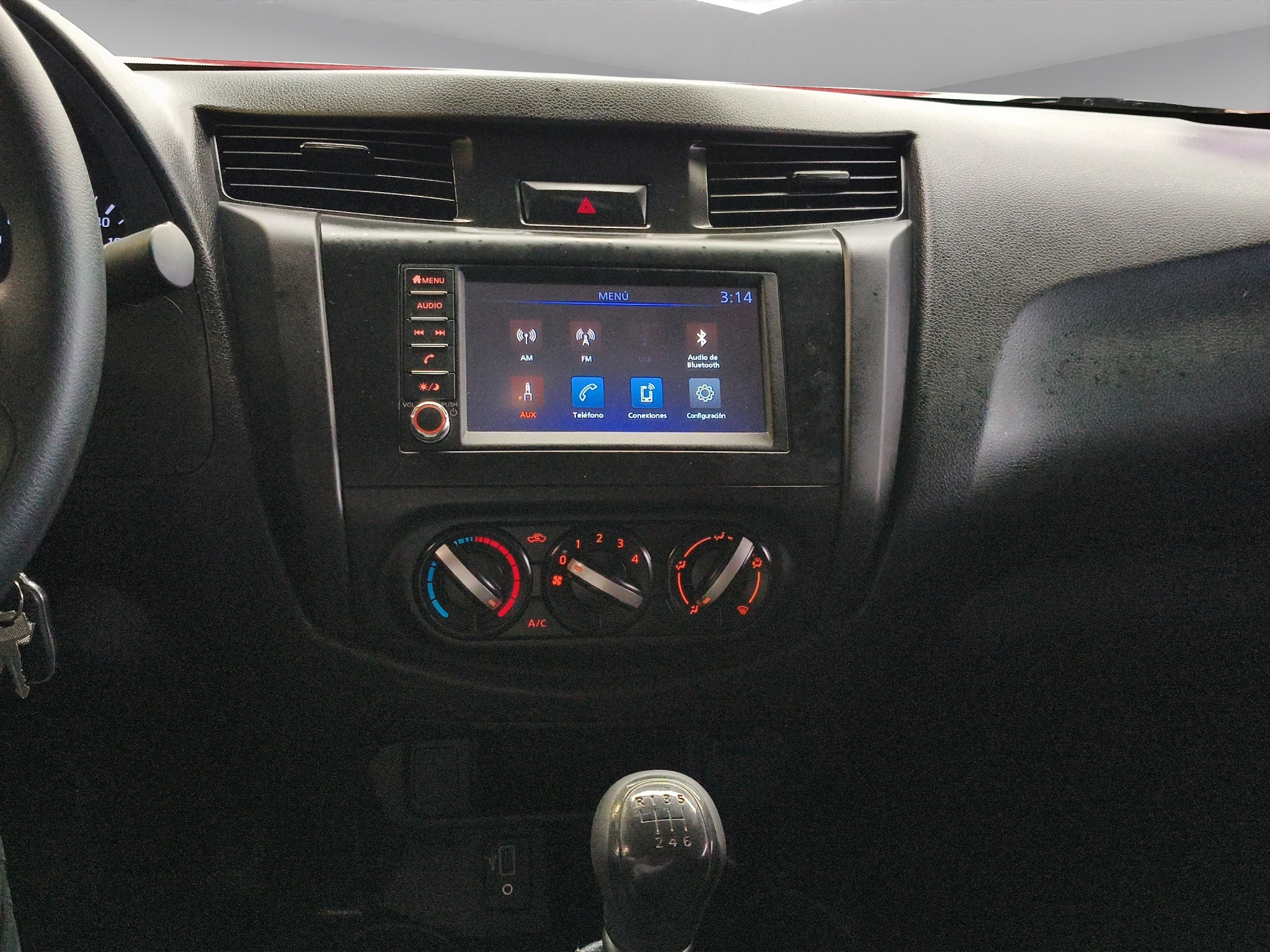2025 Nissan Comerciales NP300 2 pts. Chas. Cab., TM6