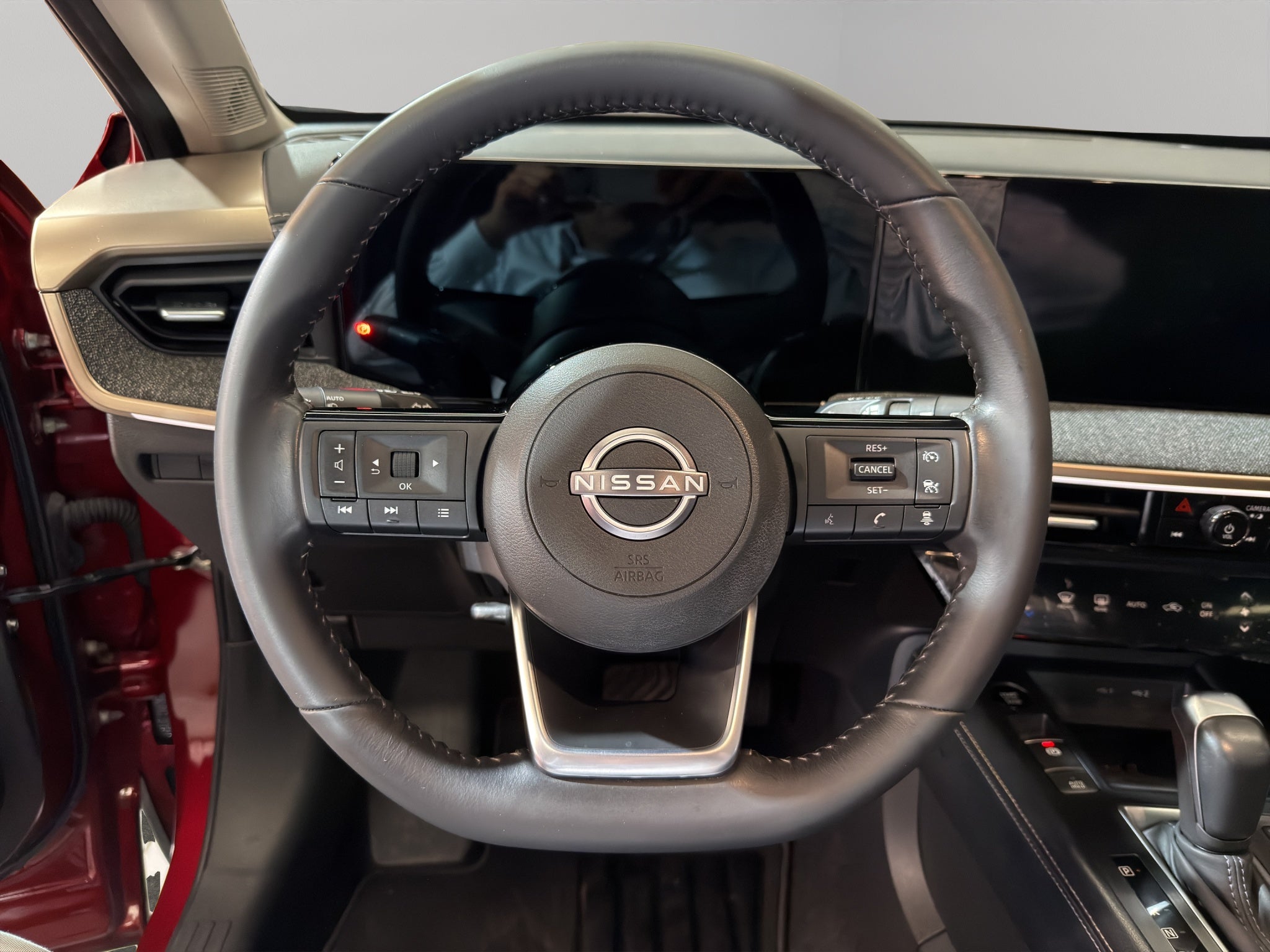 2025 Nissan Kicks VUD 5 pts. Exclusive, 2.0l, TA, pantalla touch 12