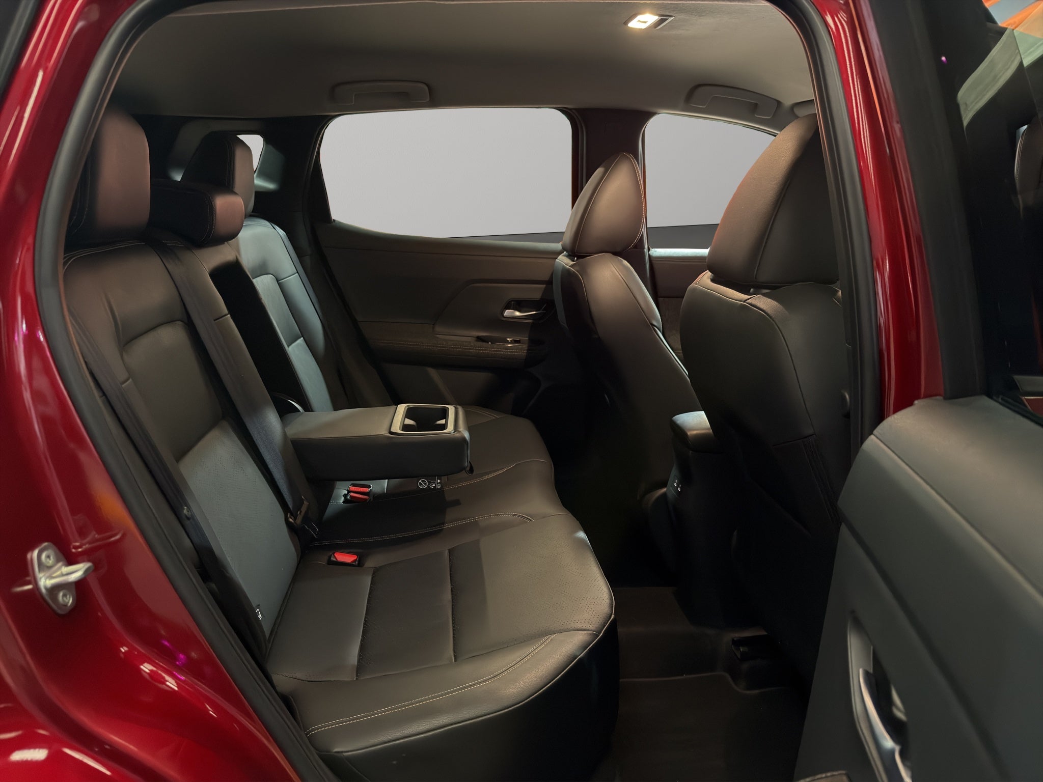 2025 Nissan Kicks VUD 5 pts. Exclusive, 2.0l, TA, pantalla touch 12