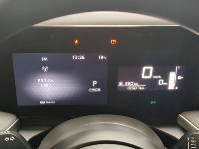 2025 Nissan Kicks VUD 5 pts. Advance, 2.0l, TA, RA-17 (línea nueva)