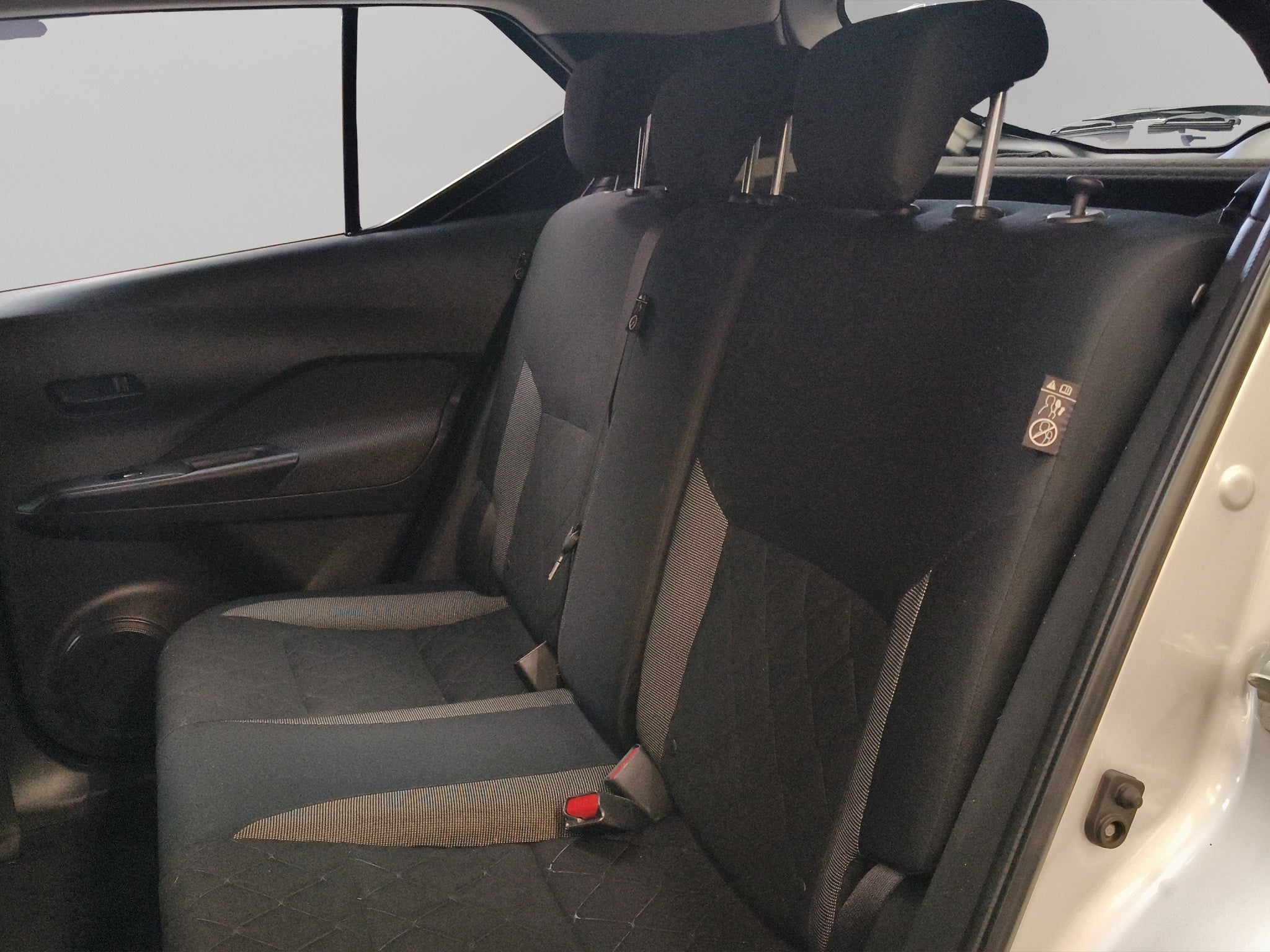 2018 Nissan Kicks VUD 5 pts. Sense, 1.6l, TM5, a/ac., VE, RA-16