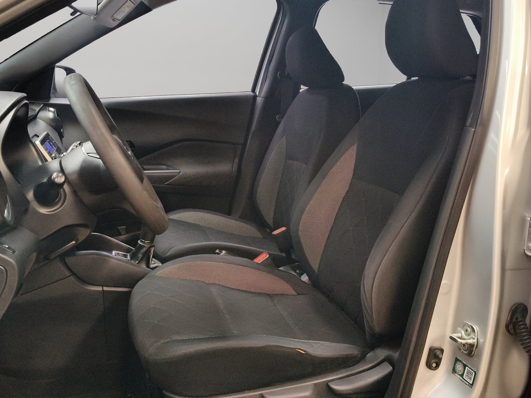 2018 Nissan Kicks VUD 5 pts. Sense, 1.6l, TM5, a/ac., VE, RA-16