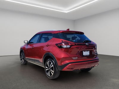 2024 Nissan Kicks VUD 5 pts. Advance, 1.6l, CVT, a/ac., VE, RA-16 (línea anterior)