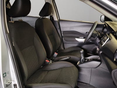 2021 Nissan Kicks VUD 5 pts. Advance, 1.6l, TM5, a/ac., VE, RA-16 (cambio de línea)