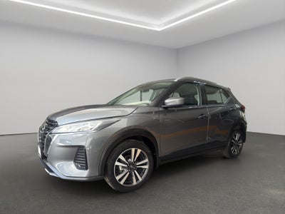 2025 Nissan Kicks VUD 5pts. Play Advance, 1.6l, CVT, RA-17 (línea nueva)