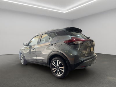 2025 Nissan Kicks VUD 5pts. Play Advance, 1.6l, CVT, RA-17 (línea nueva)