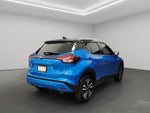 2024 Nissan Kicks VUD 4 pts. Advance, 1.6l, CVT, a/ac., VE, RA-16 (línea anterior)