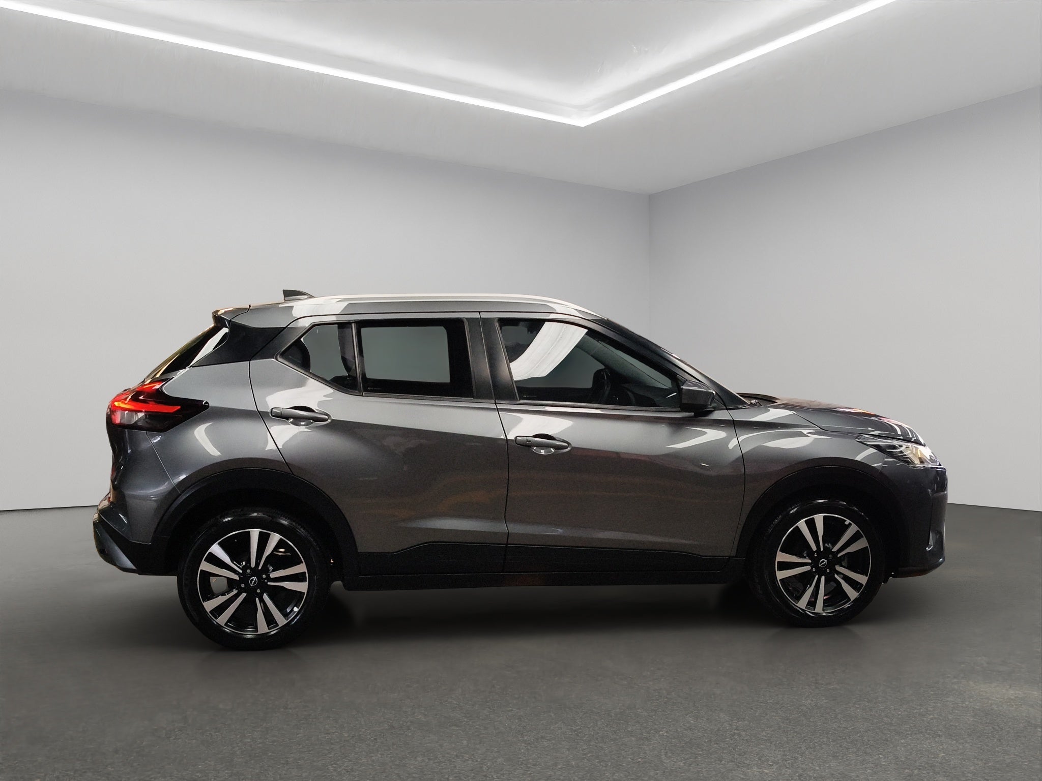 2024 Nissan Kicks VUD 5 pts. Advance, 1.6l, CVT, a/ac., VE, RA-16 (línea anterior)