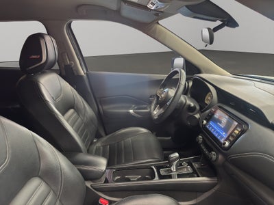 2022 Nissan Kicks VUD 5 pts. Platinum, 1.6l, TA, a/ac. Aut., piel, GPS, RA-18