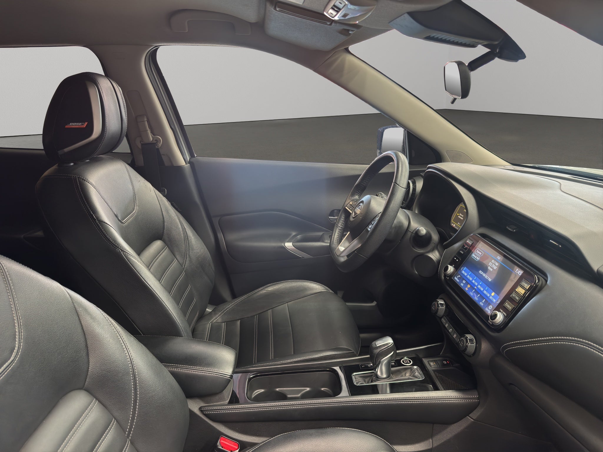 2022 Nissan Kicks VUD 5 pts. Platinum, 1.6l, TA, a/ac. Aut., piel, GPS, RA-18