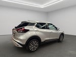 2022 Nissan Kicks VUD 5 pts. Platinum, 1.6l, TA, a/ac. Aut., piel, GPS, RA-18