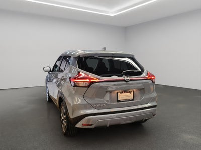 2023 Nissan Kicks VUD 5 pts. Platinum, 1.6l, TA, a/ac. Aut., piel, GPS, RA-18