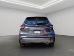 2025 Nissan Kicks VUD 5 pts. Play Advance, 1.6l, CVT, RA-17 (línea nueva)