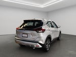 2025 Nissan Kicks VUD 5 pts. Play Advance, 1.6l, CVT, RA-17 (línea nueva)