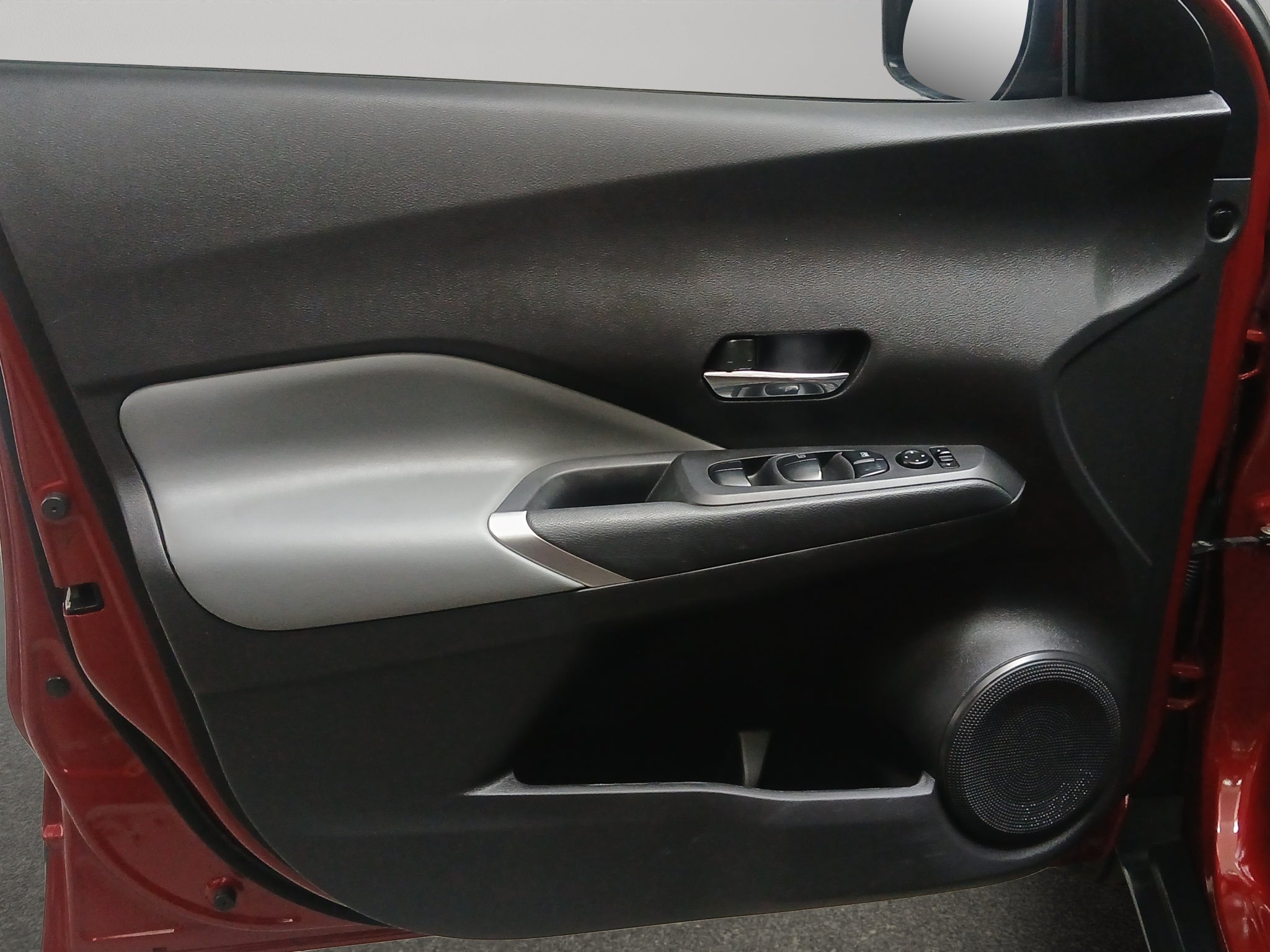 2023 Nissan Kicks VUD 5 pts. Exclusive, 1.6l, TA, a/ac. Aut., piel, GPS, RA-17