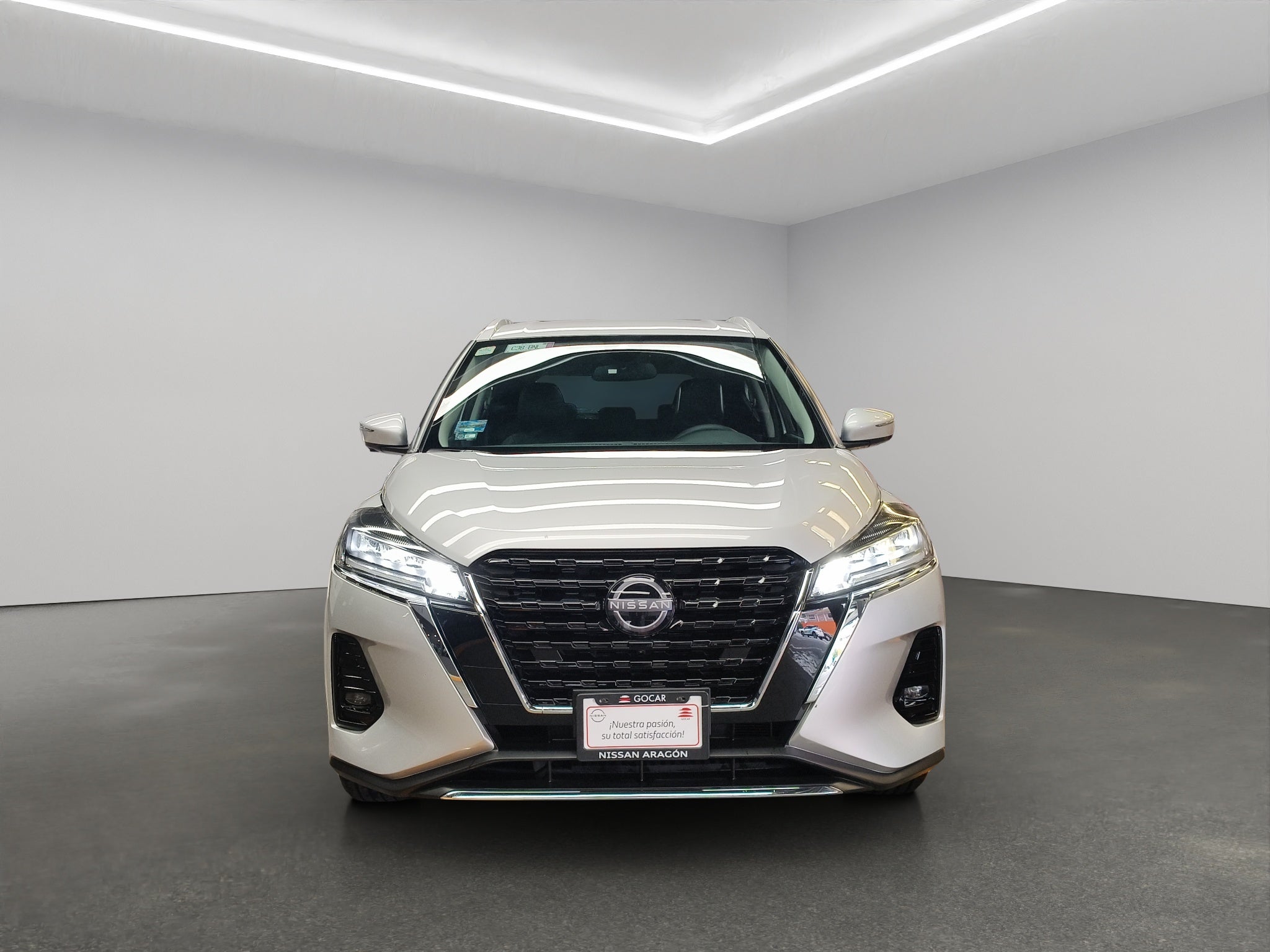 2023 Nissan Kicks VUD 5 pts. Platinum, 1.6l, TA, a/ac. Aut., piel, GPS, RA-18