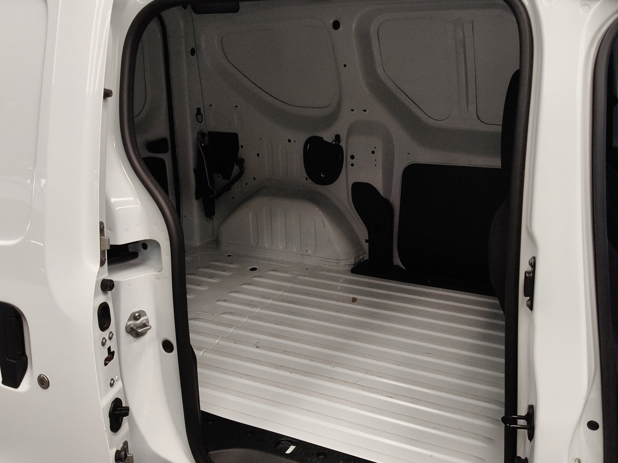 2024 Renault Comerciales Kangoo Furgoneta 4 pts. Intens, 115 HP, TM5, a/ac.